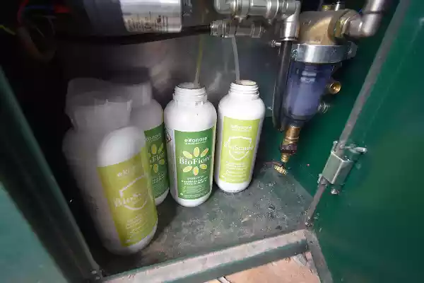  Prodotti naturali antizanzare con centralina e pompa booster